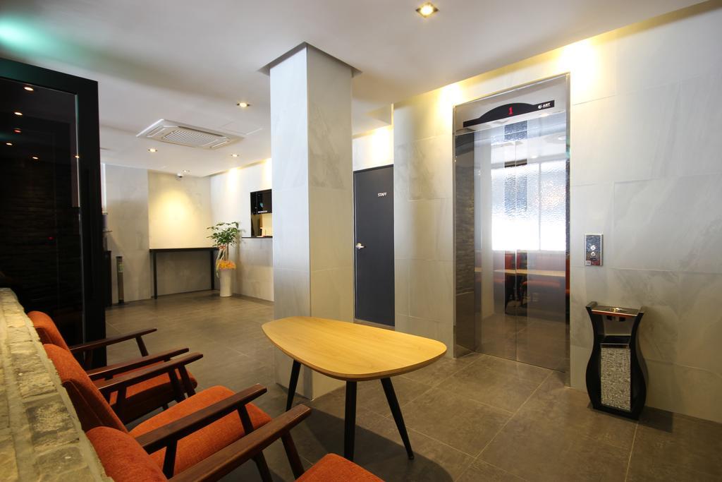 Hotel 38.5 Jinhae Changwon Dış mekan fotoğraf