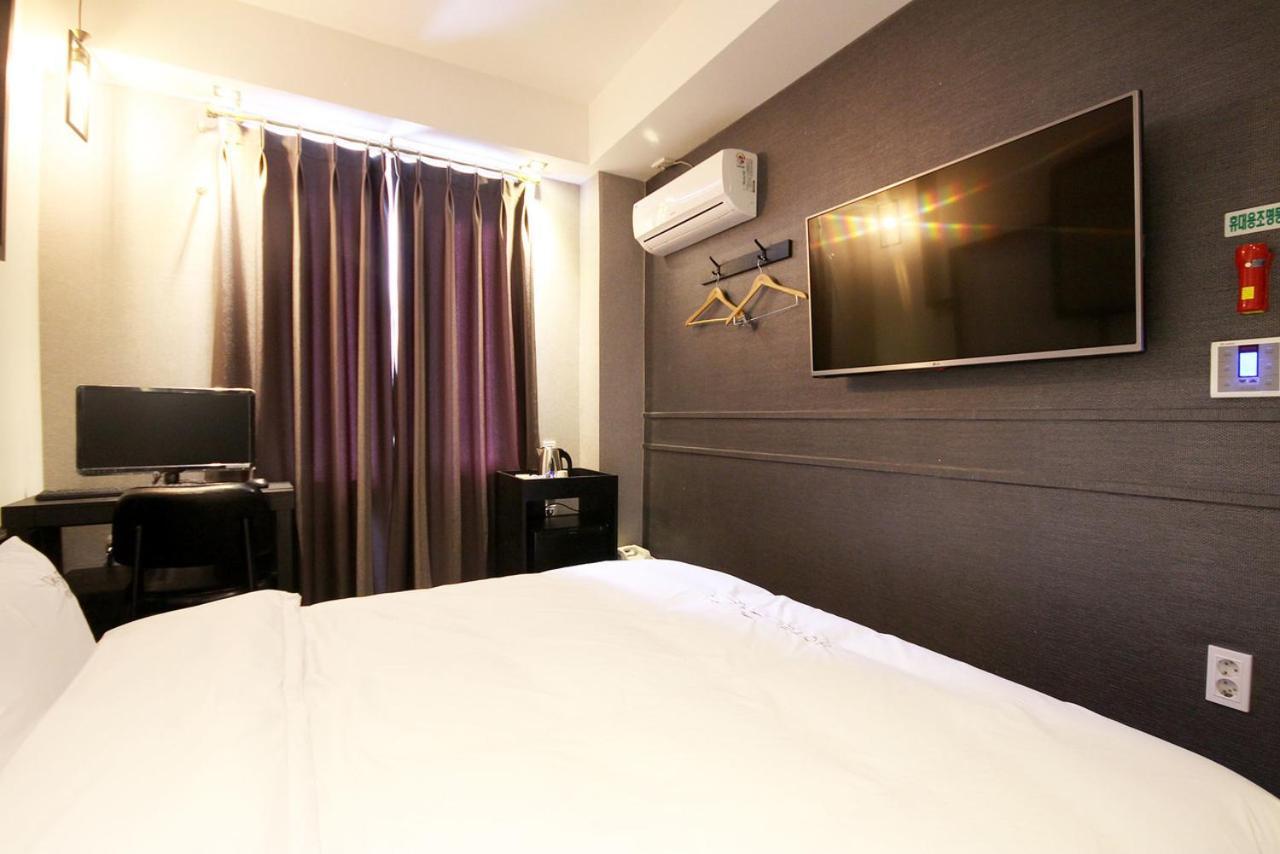 Hotel 38.5 Jinhae Changwon Dış mekan fotoğraf