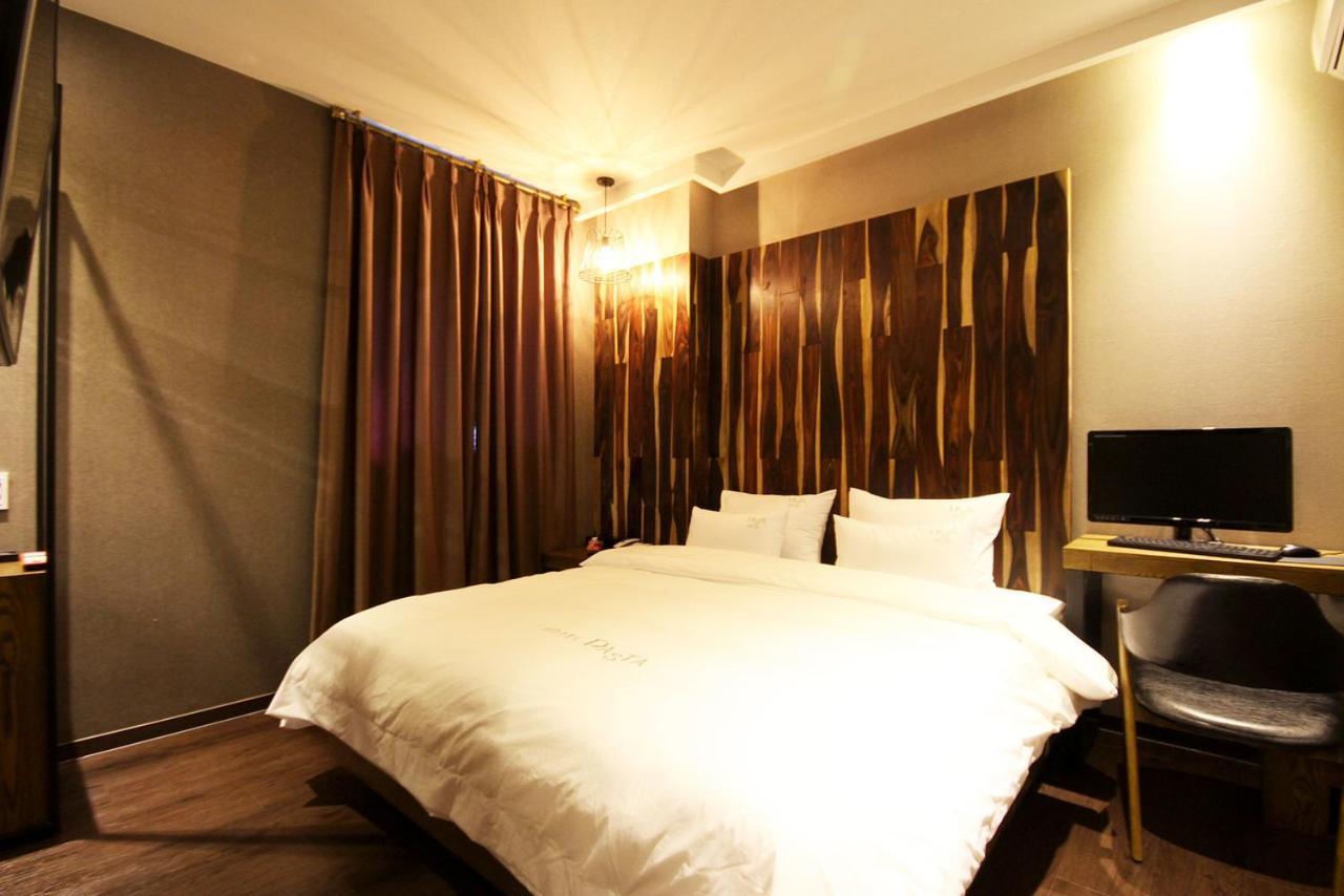 Hotel 38.5 Jinhae Changwon Dış mekan fotoğraf